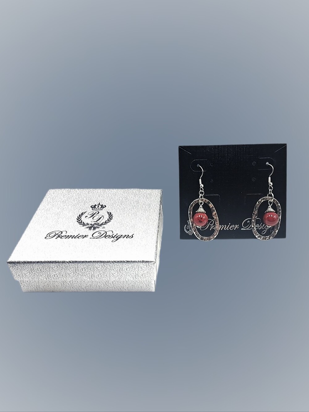 Premier Designs Ruby Dangle Hammered Finish Silver Earrings. NWT